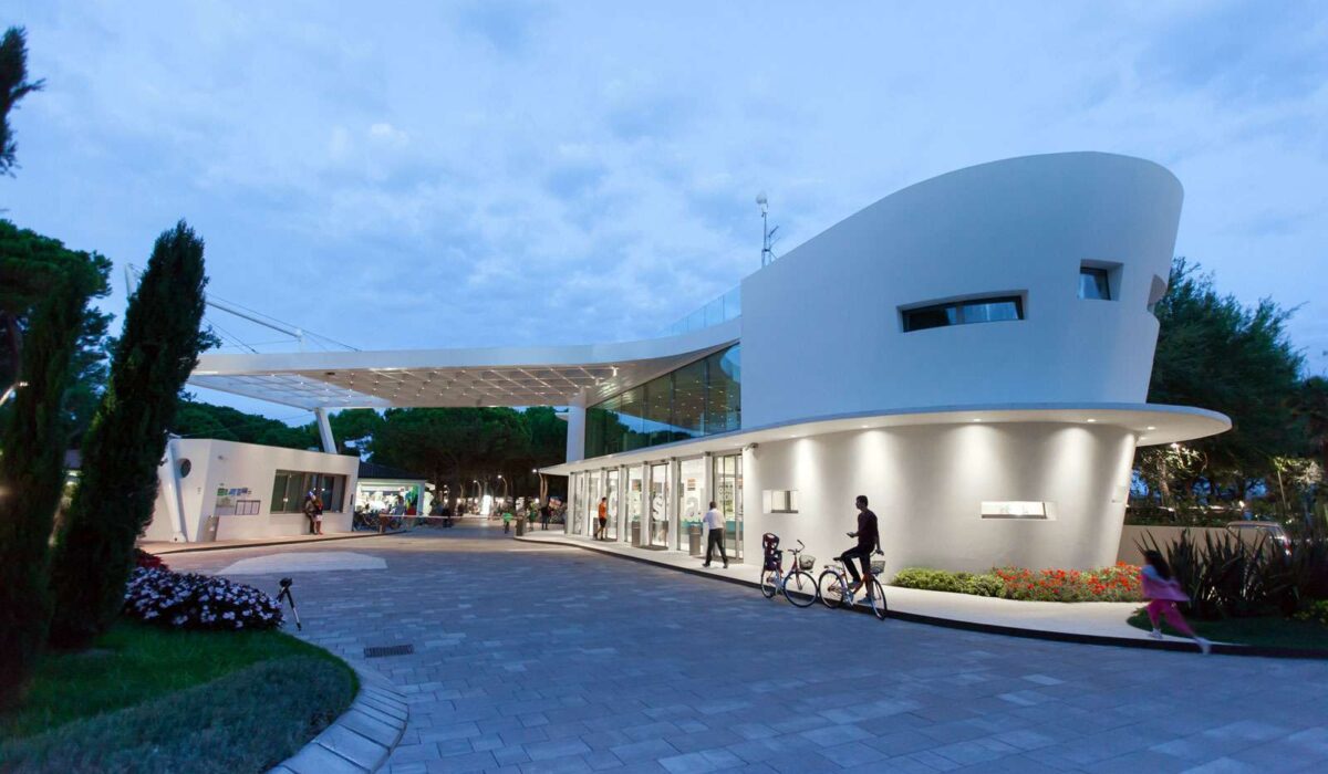 ca-pasquali-village-entrance11