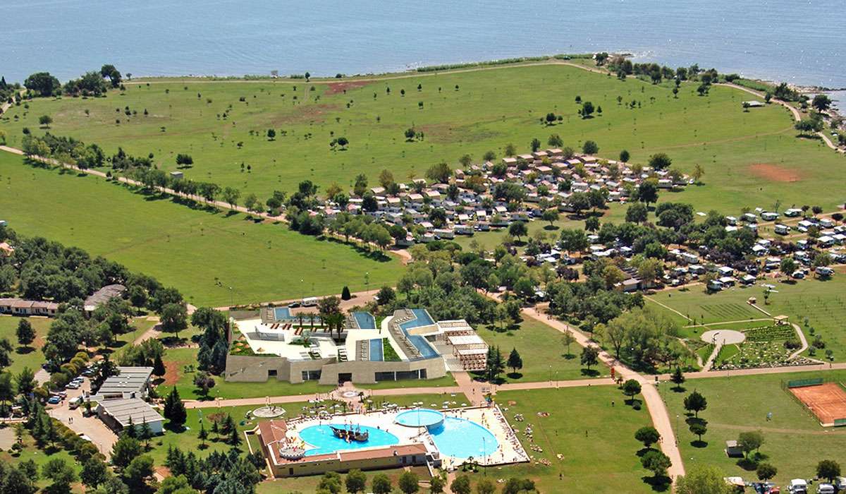 camping-umag-pool