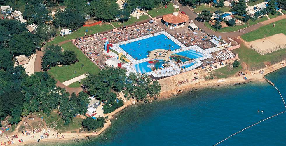 valamar-lanterna-pool