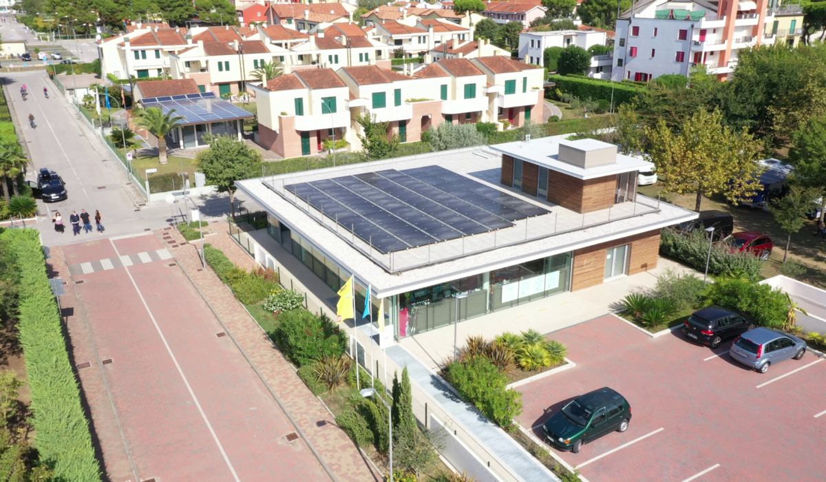 RECEPTION & MARKET - VILLA AL MARE